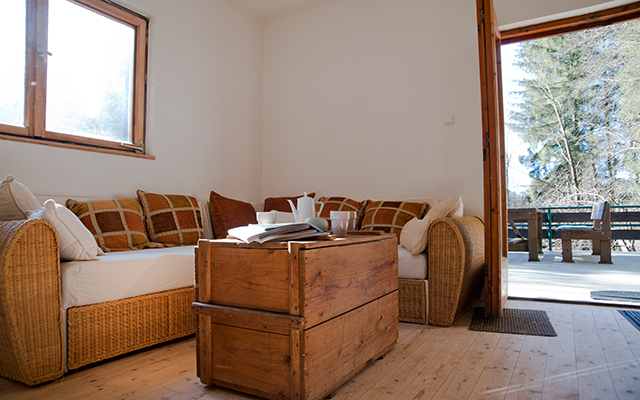 Große Stube — Lounge mit Blick zur Terrasse
