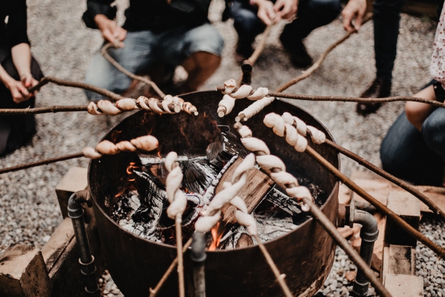 Isar — Stockbrot am Lagerfeuer